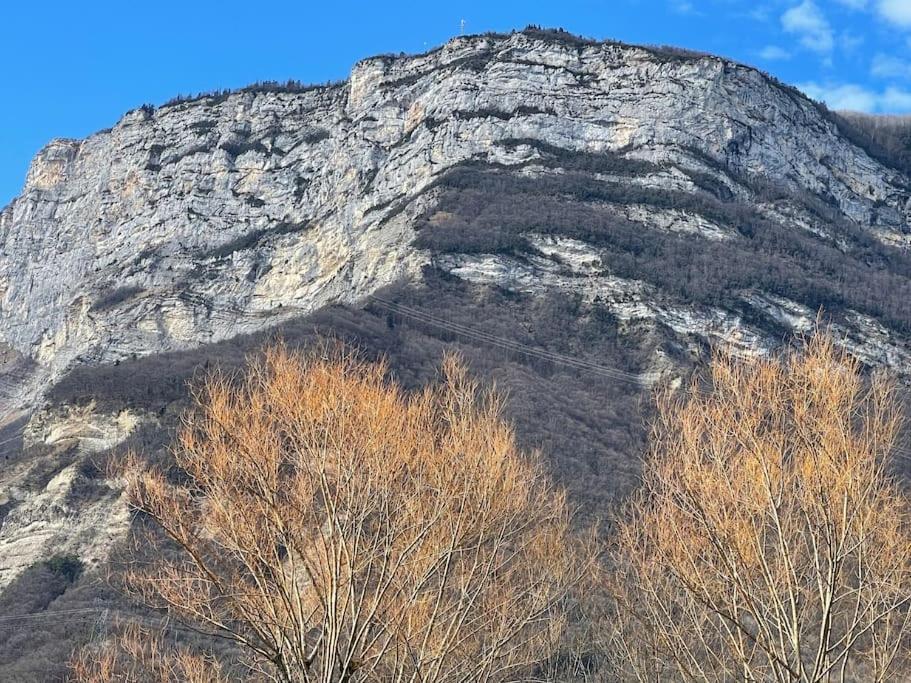 Grenoble Sud Varces Suite Privatisee Au Pied Des Montagnes Buitenkant foto